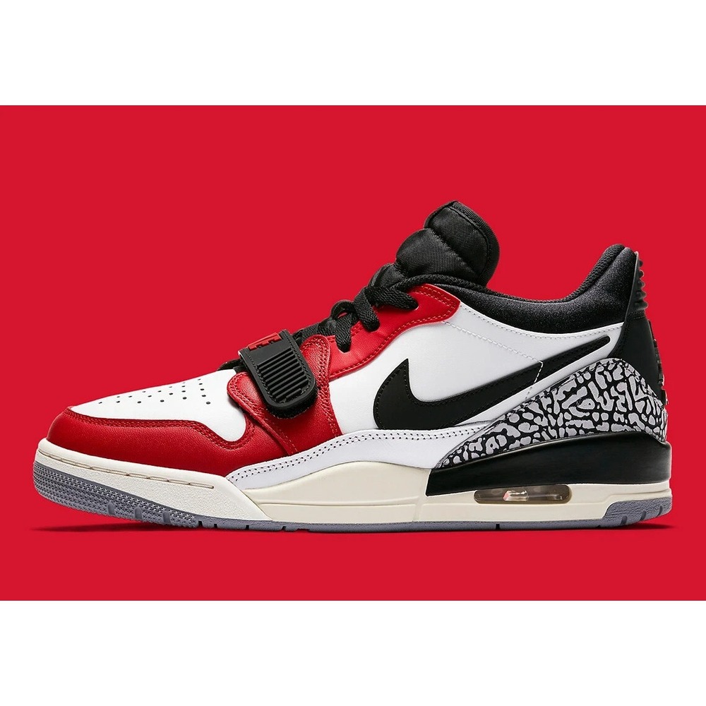 Mens Sz 8.5 Nike Air Jordan Legacy 312 Low Chicago Varsity Red Black CD7069-106